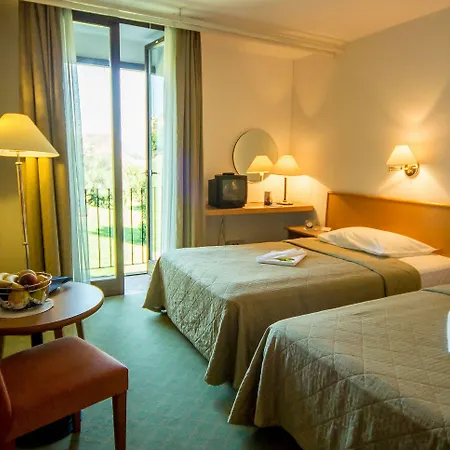 빌레 파크 3* 포르토로즈