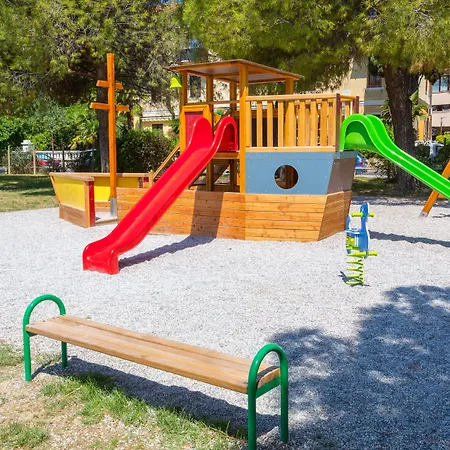 מלון Park 3*