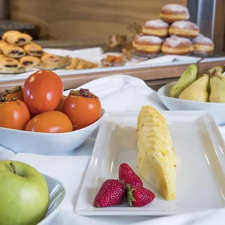 Park מלון בפורטורוז